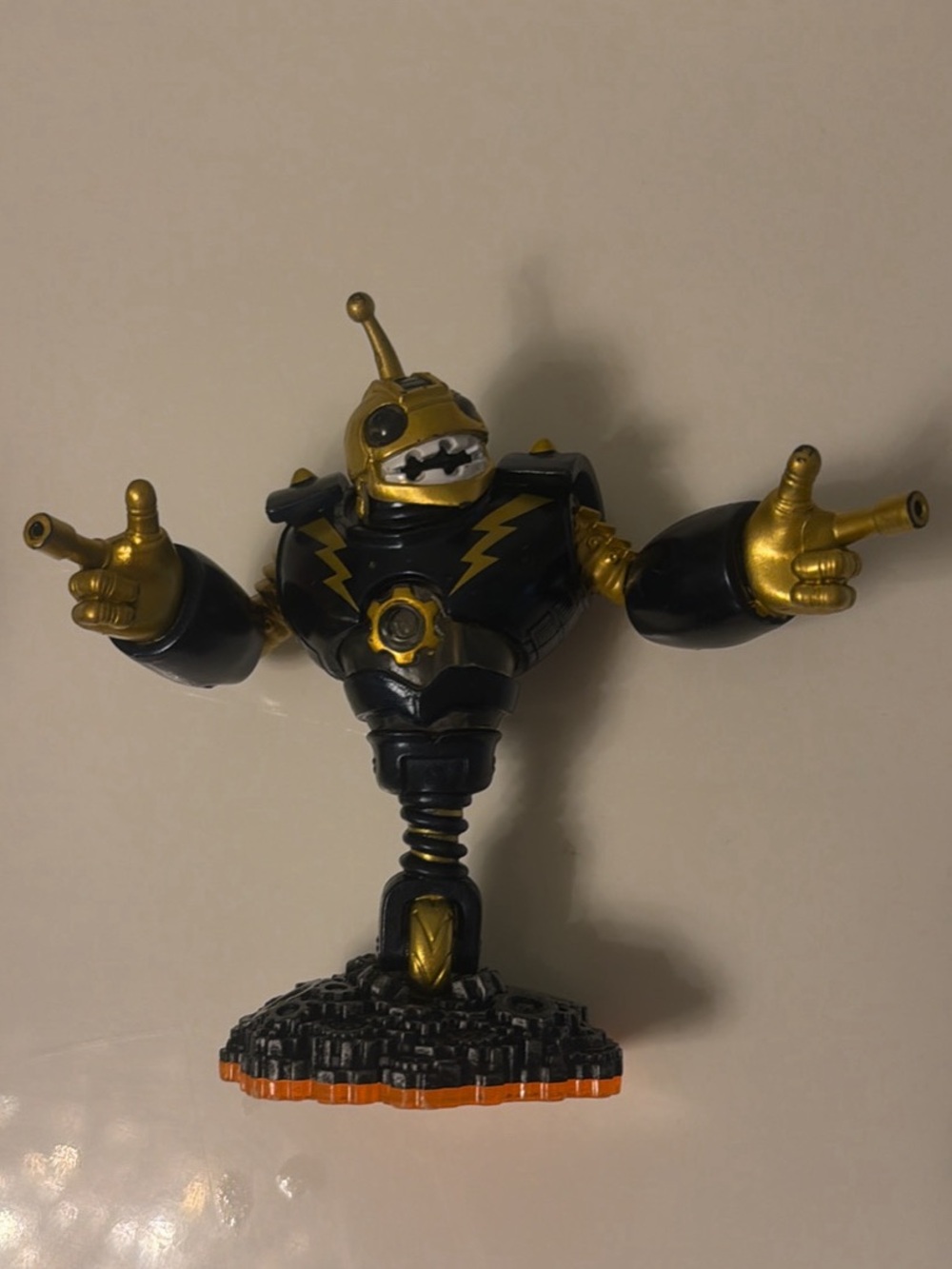 Skylanders Giants Legendary Bouncer In-Game Variant 230205.5 Figure